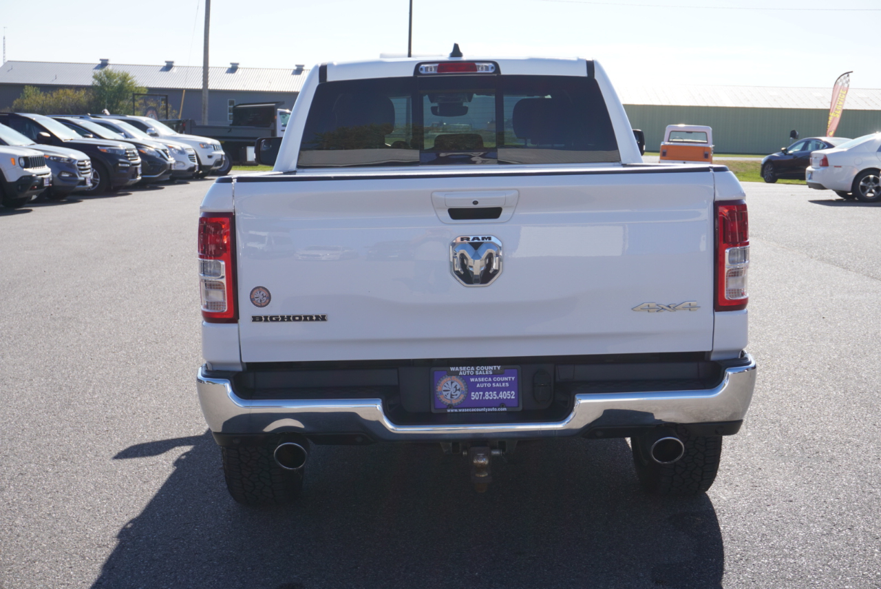 RAM 1500 Lone Star Crew Cab LB 4WD 2022