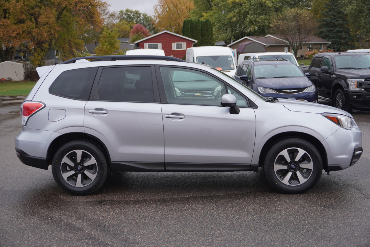 Subaru Forester 2.5i Premium PZEV CVT 2018