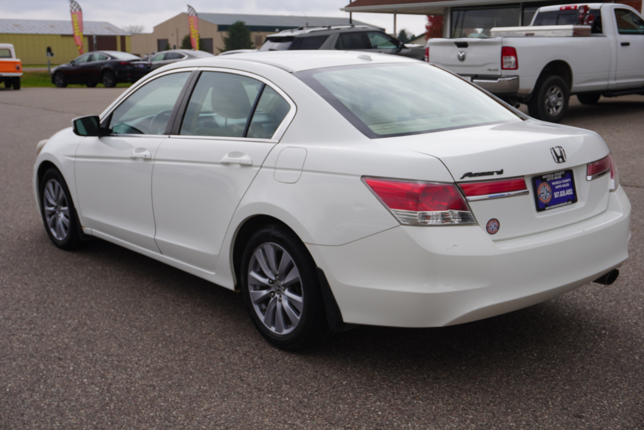 Honda Accord EX-L Sedan AT 2011