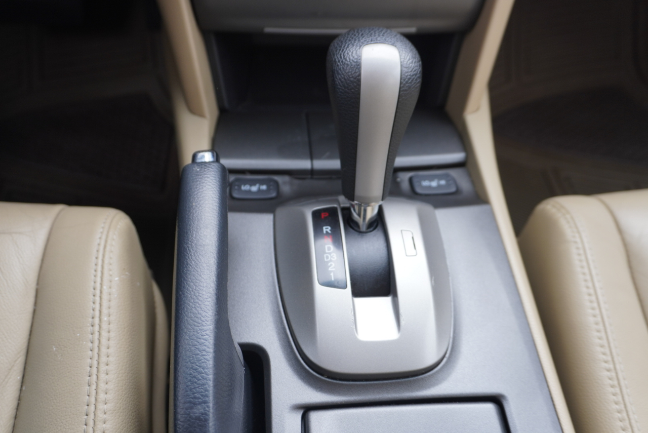 Honda Accord EX-L Sedan AT 2011