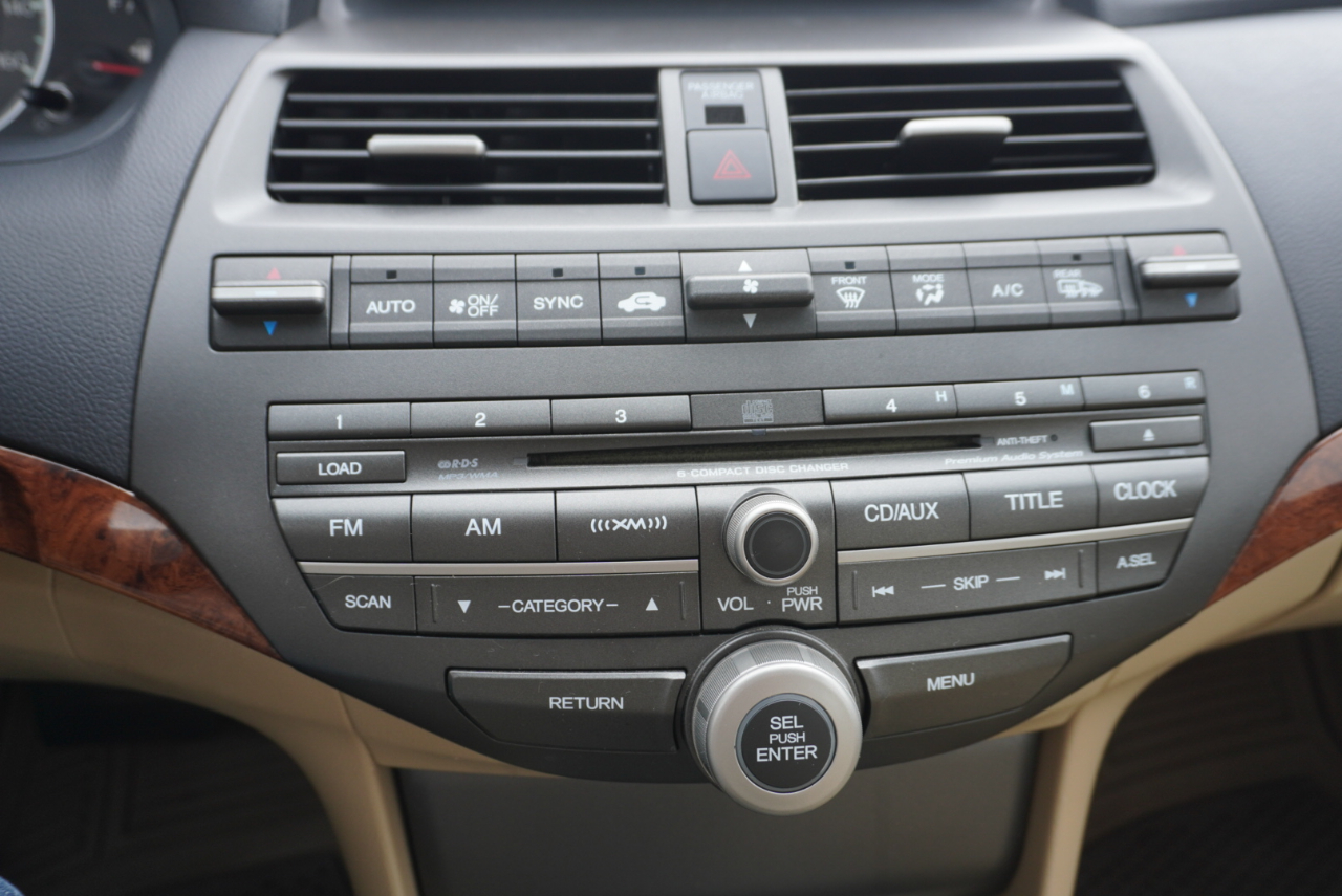 Honda Accord EX-L Sedan AT 2011