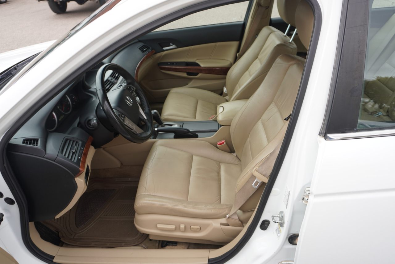 Honda Accord EX-L Sedan AT 2011