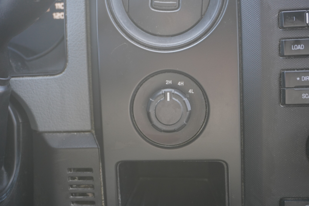 Ford F-150 XLT SuperCab 8-ft. Bed 4WD 2013