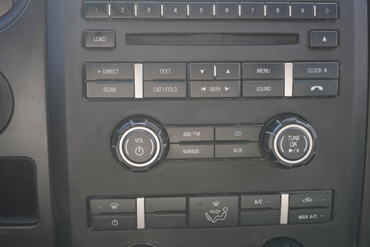 Ford F-150 XLT SuperCab 8-ft. Bed 4WD 2013