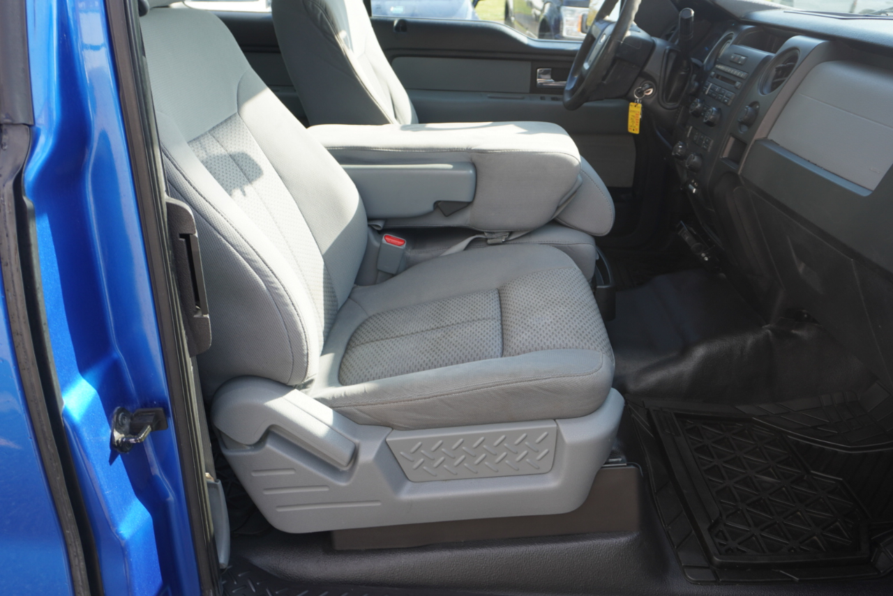 Ford F-150 XLT SuperCab 8-ft. Bed 4WD 2013