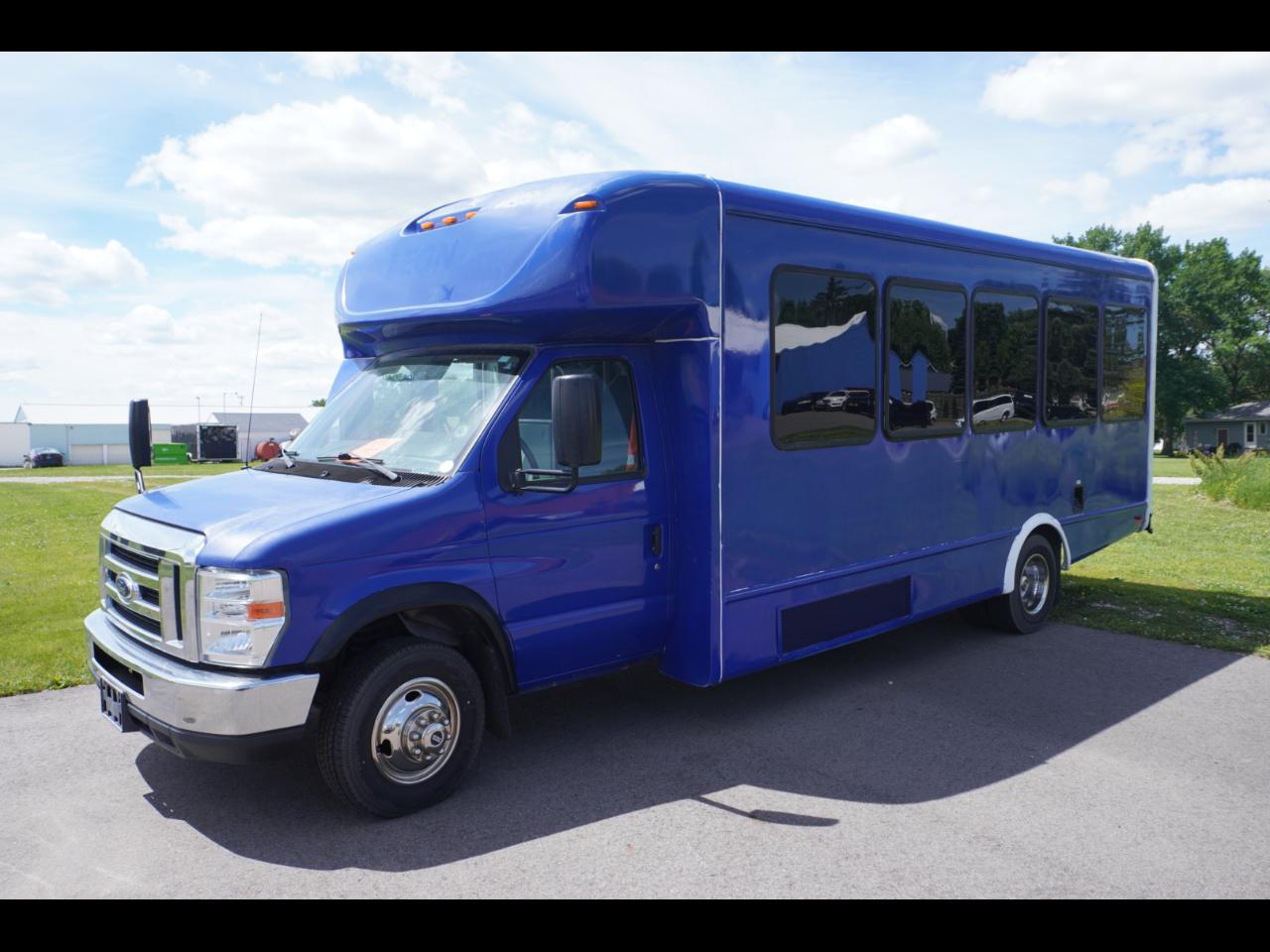 2019 Ford Econoline E450