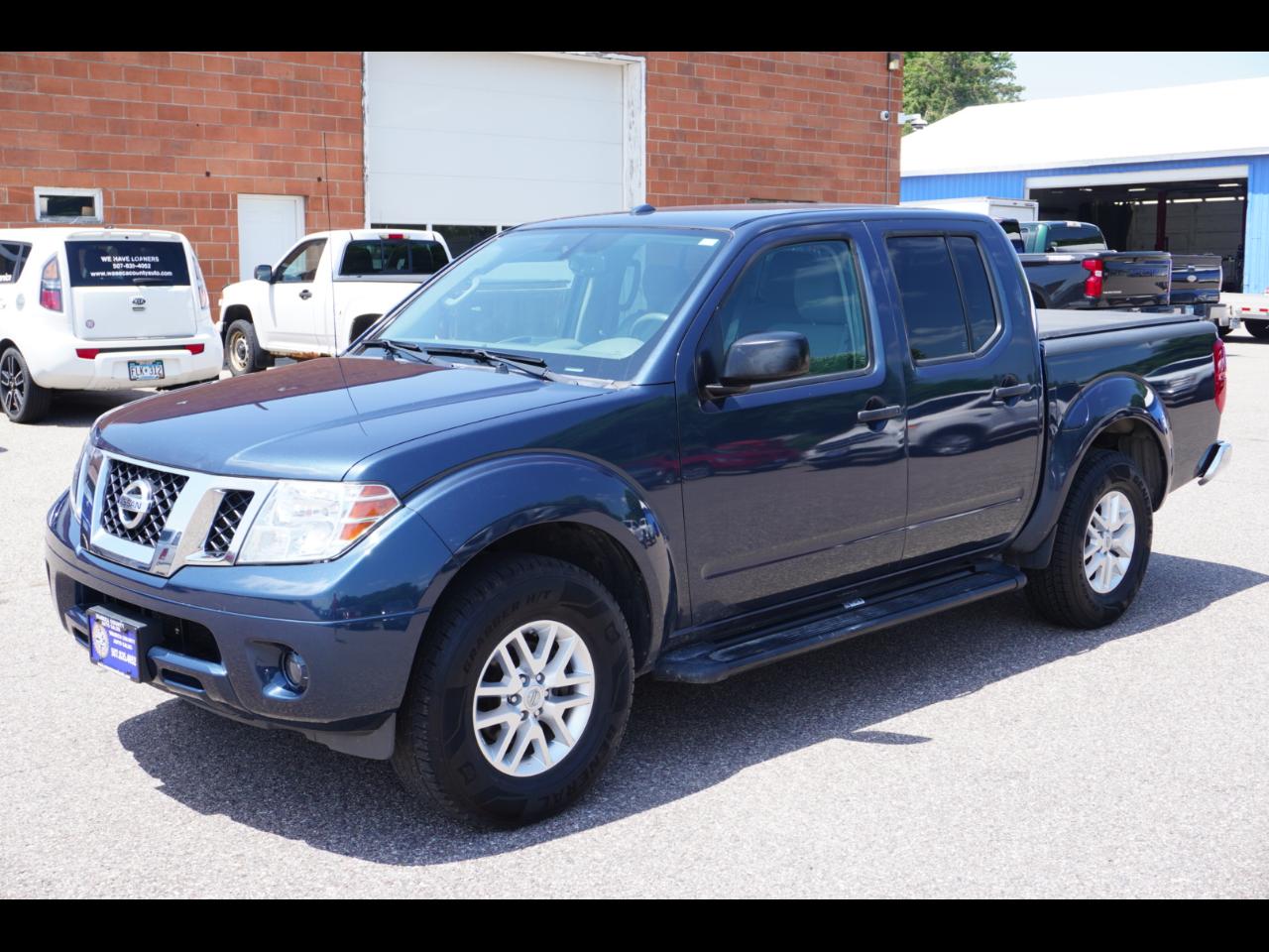 2017 Nissan Frontier SL Crew Cab 5AT 4WD