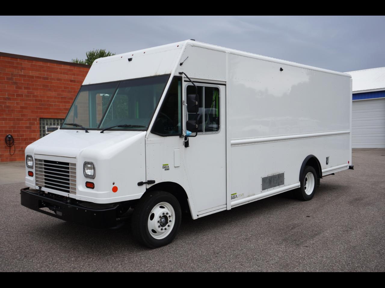 2021 Ford F-59 Commercial Stripped Chassis P1000