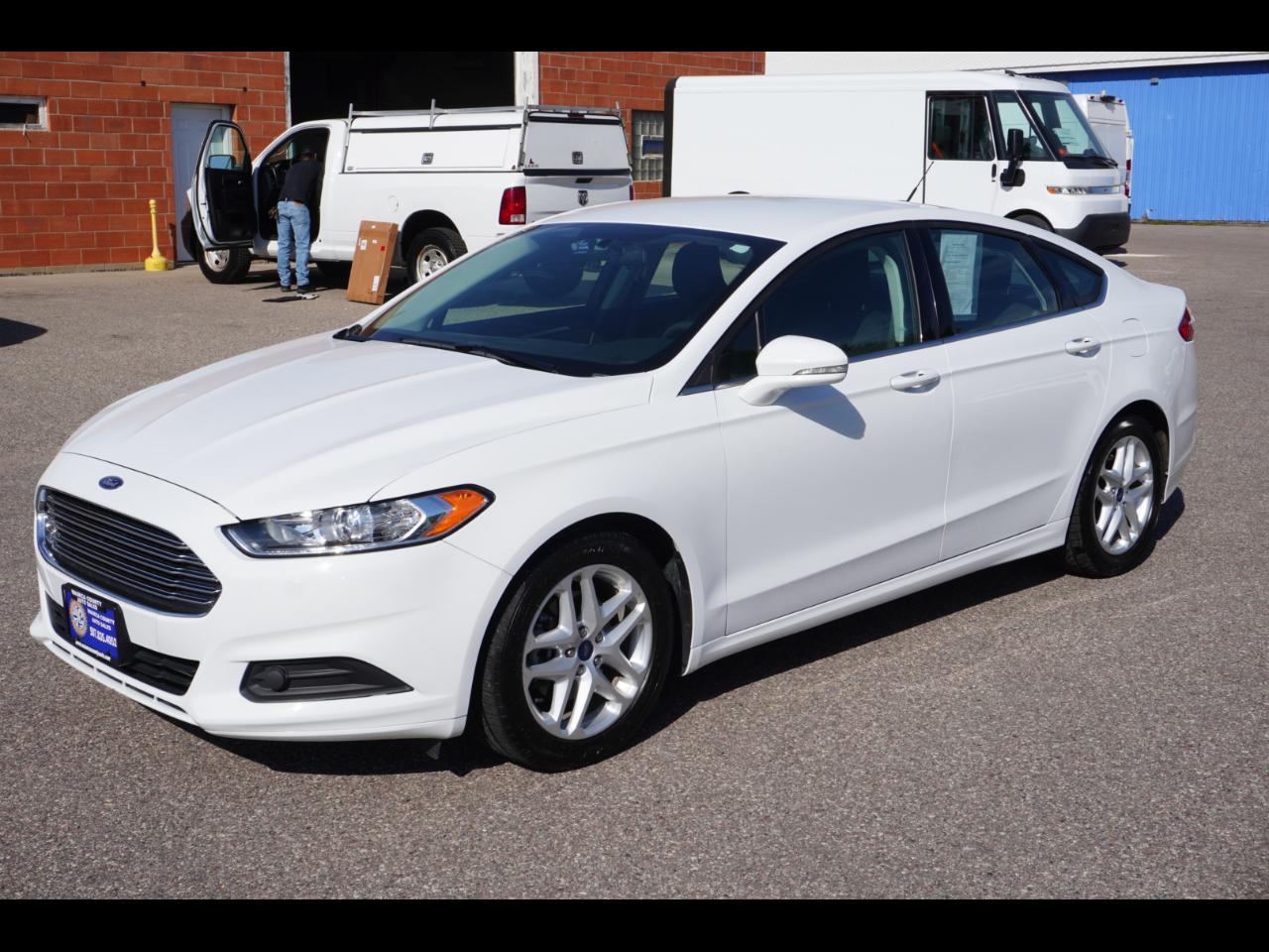 2015 Ford Fusion SE