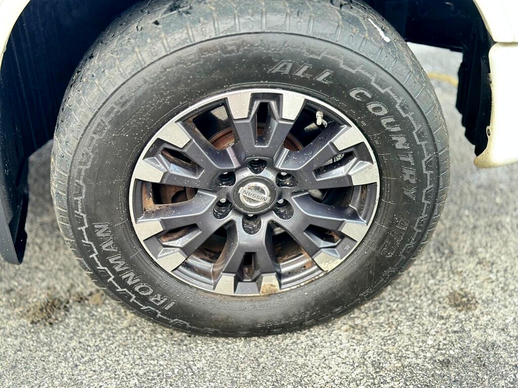 Nissan Titan S Crew Cab 4WD 2017 Nissan Titan S Crew Cab 4WD 2017