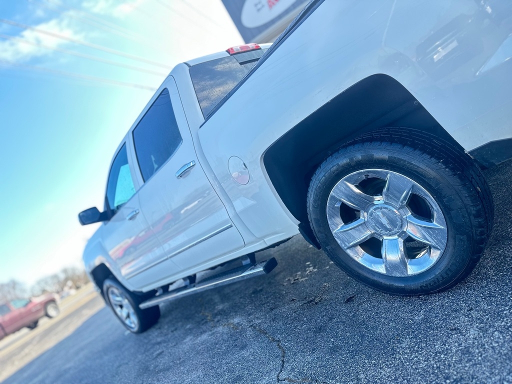 Chevrolet Silverado 1500 LTZ Crew Cab 4WD 2015