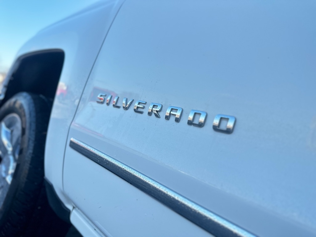 Chevrolet Silverado 1500 LTZ Crew Cab 4WD 2015