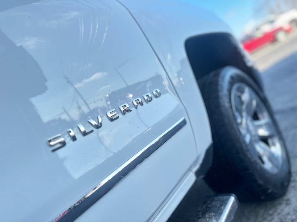 Chevrolet Silverado 1500 LTZ Crew Cab 4WD 2015