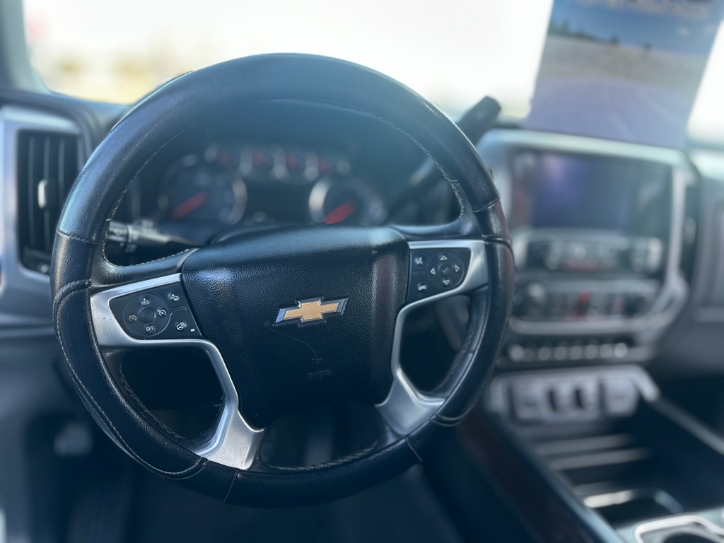 Chevrolet Silverado 1500 LTZ Crew Cab 4WD 2015