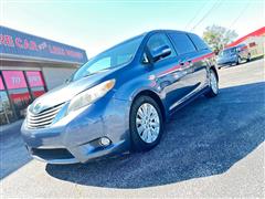 2013 Toyota Sienna 