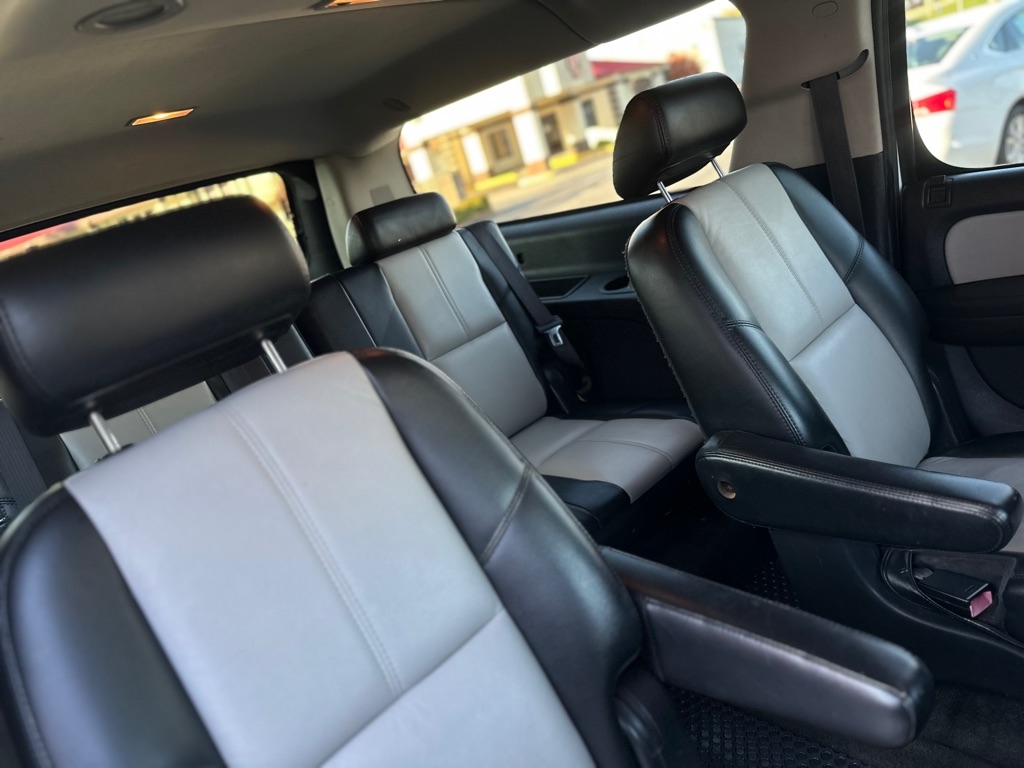 Chevrolet Suburban LS 1500 4WD 2007