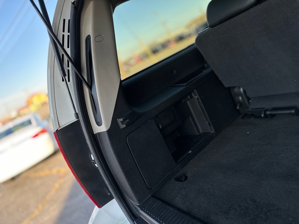 Chevrolet Suburban LS 1500 4WD 2007