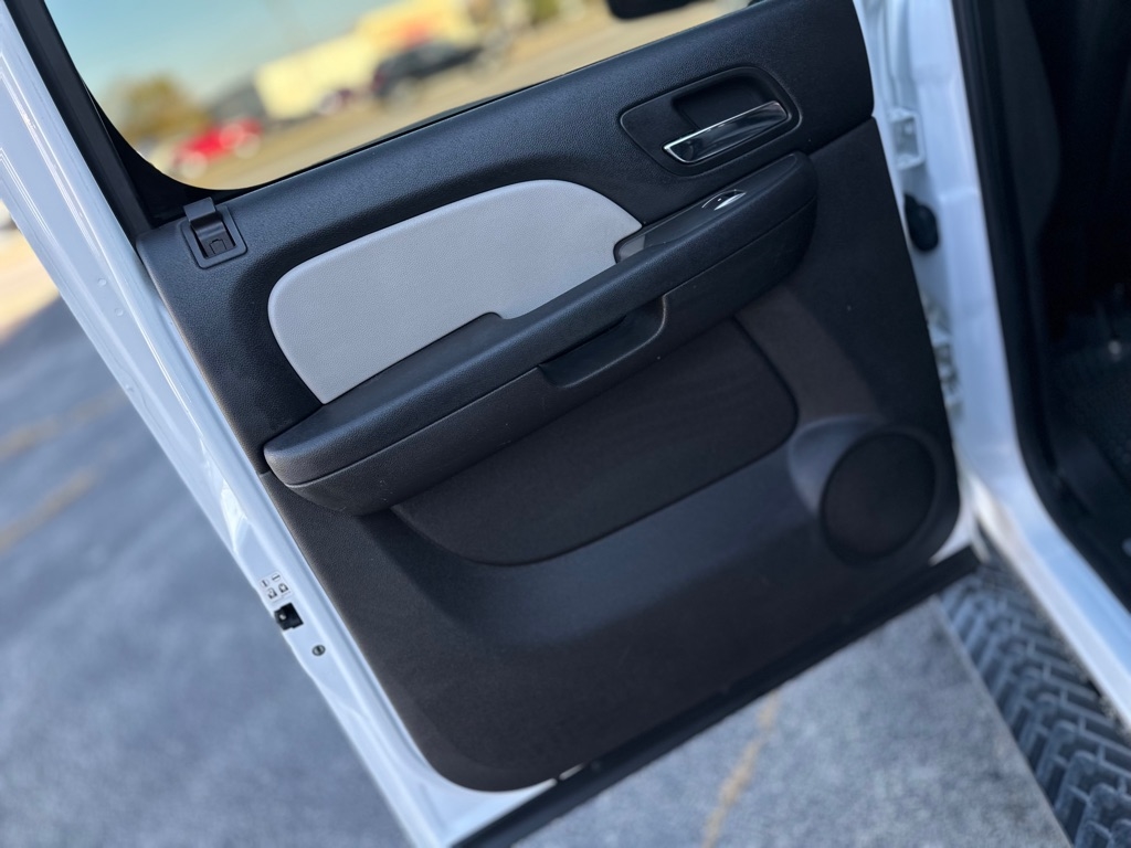 Chevrolet Suburban LS 1500 4WD 2007