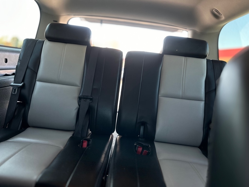 Chevrolet Suburban LS 1500 4WD 2007