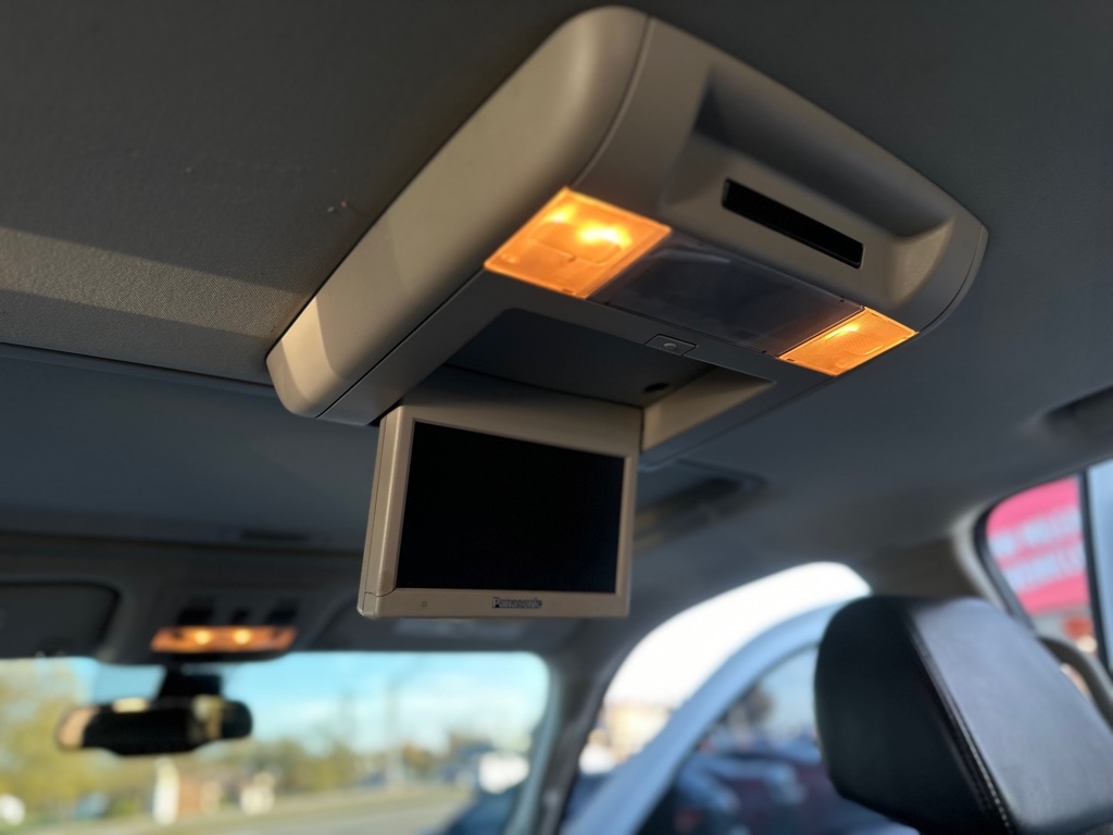 Chevrolet Suburban LS 1500 4WD 2007