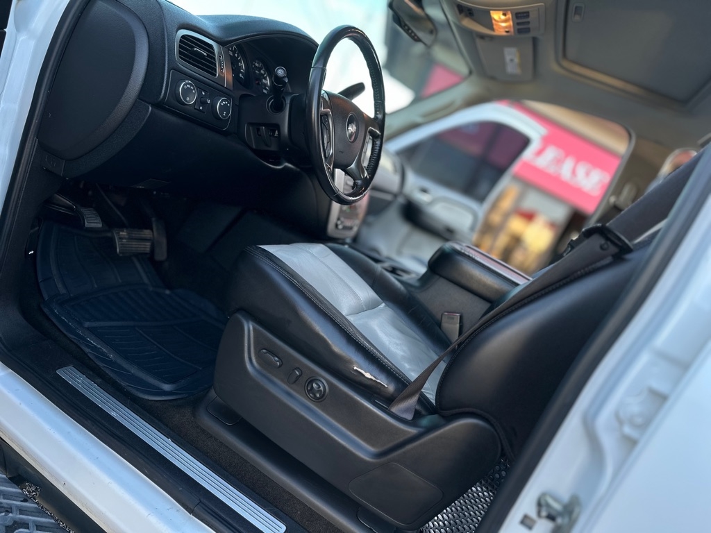 Chevrolet Suburban LS 1500 4WD 2007