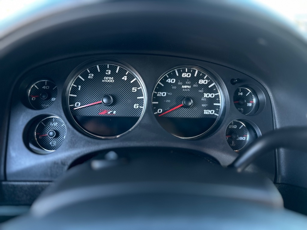 Chevrolet Suburban LS 1500 4WD 2007