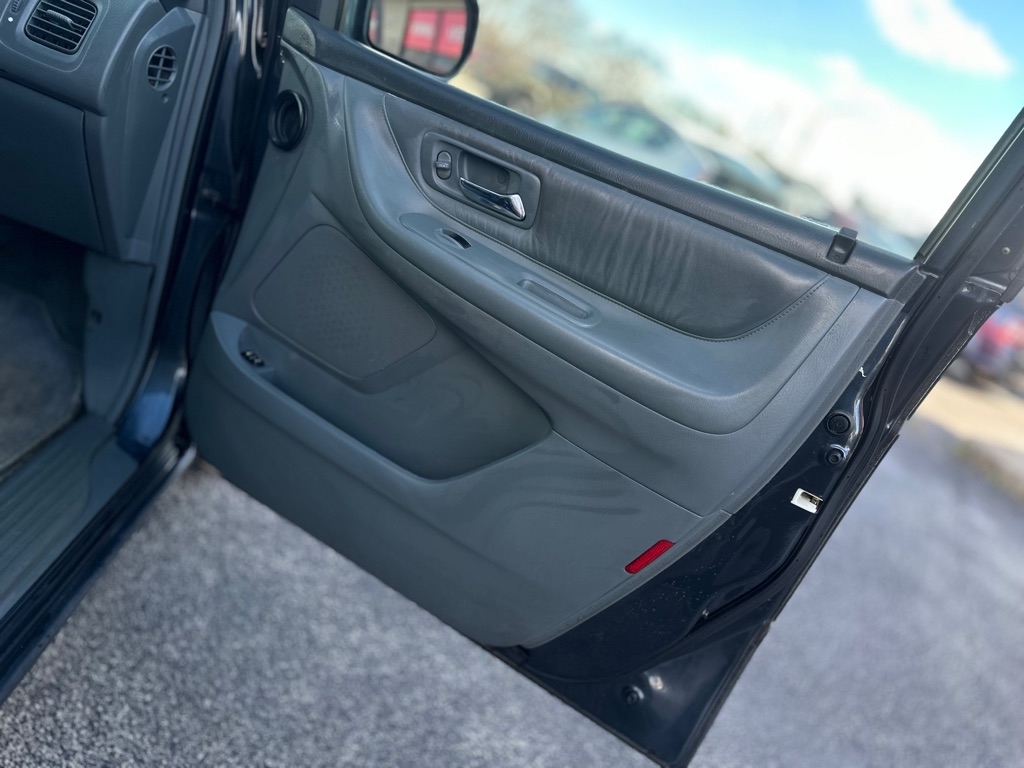 Honda Odyssey EX w/ Leather 2004
