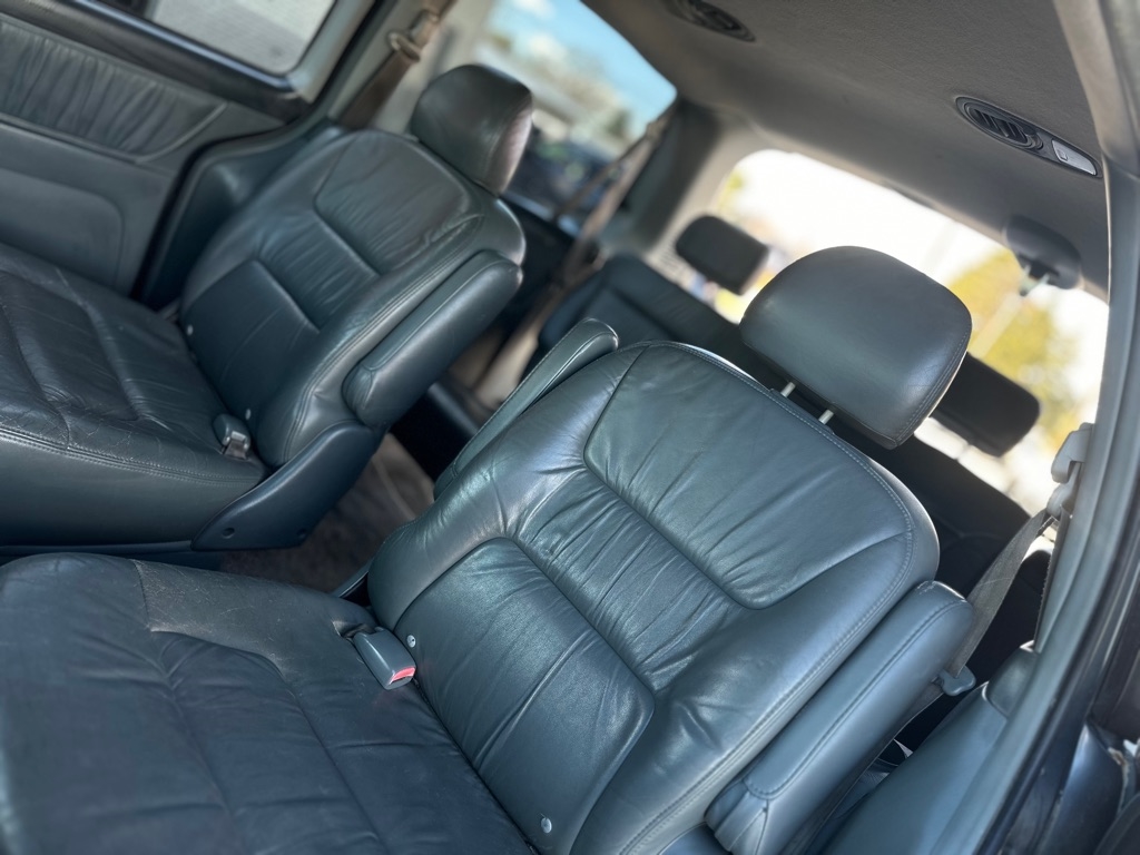 Honda Odyssey EX w/ Leather 2004