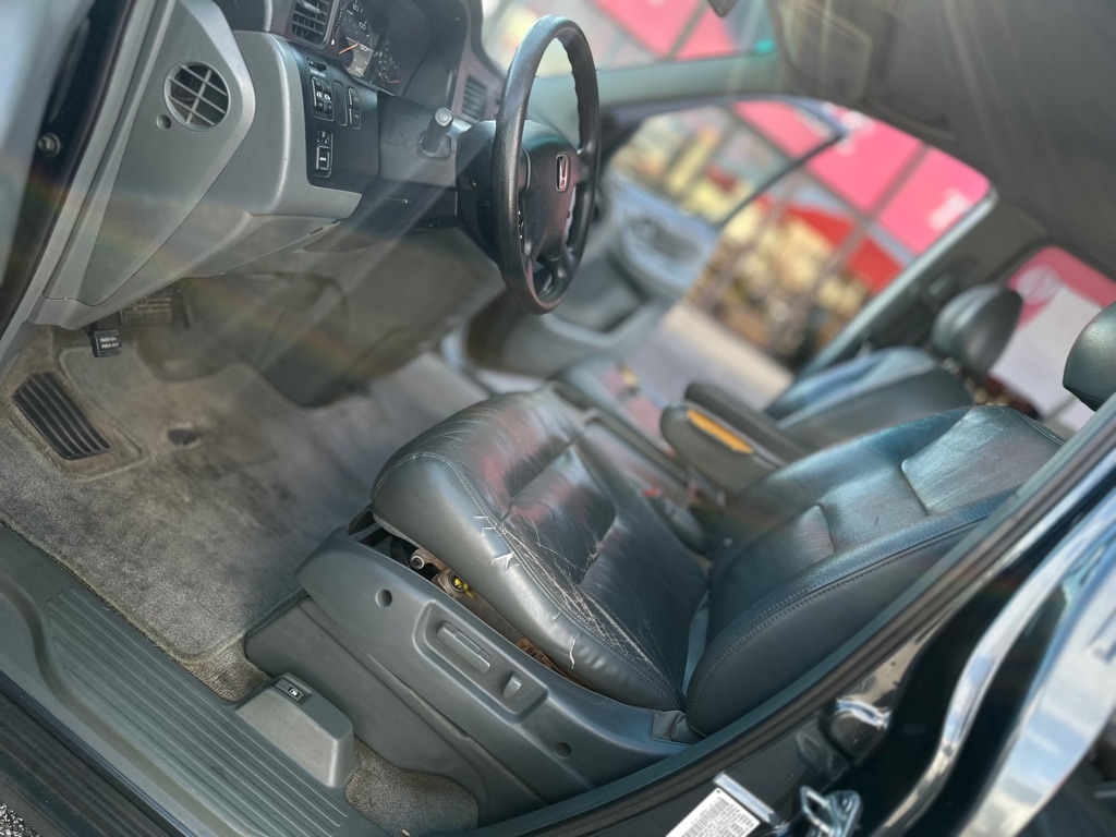 Honda Odyssey EX w/ Leather 2004