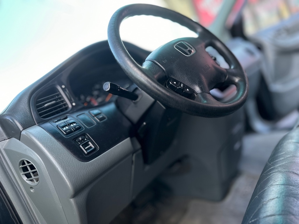 Honda Odyssey EX w/ Leather 2004