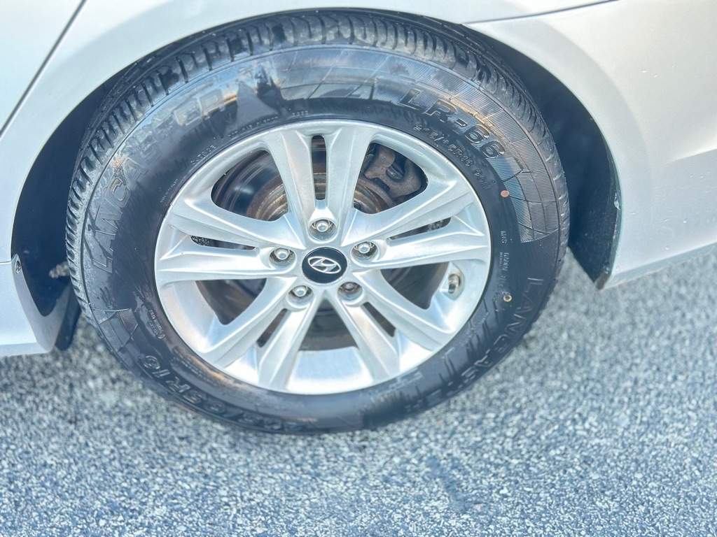 Hyundai Sonata GLS 2013