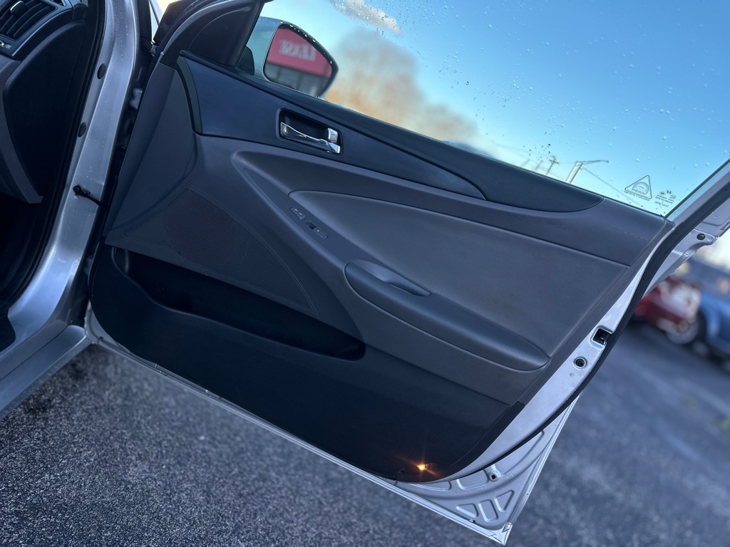 Hyundai Sonata GLS 2013