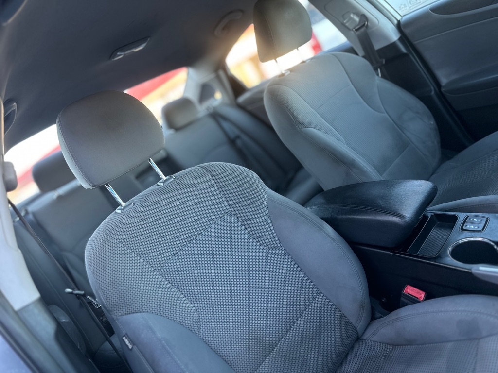 Hyundai Sonata GLS 2013