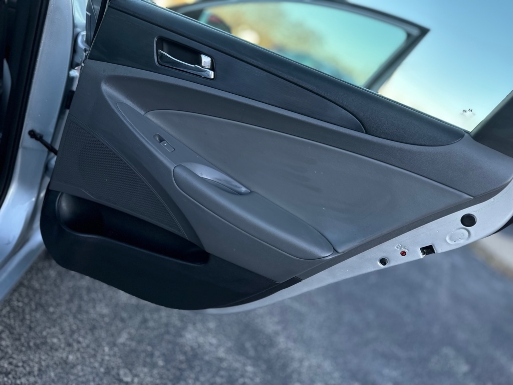 Hyundai Sonata GLS 2013