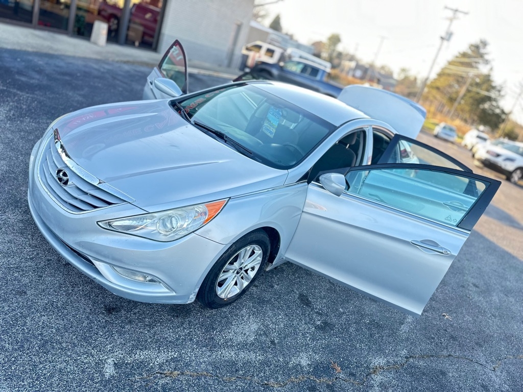 Hyundai Sonata GLS 2013