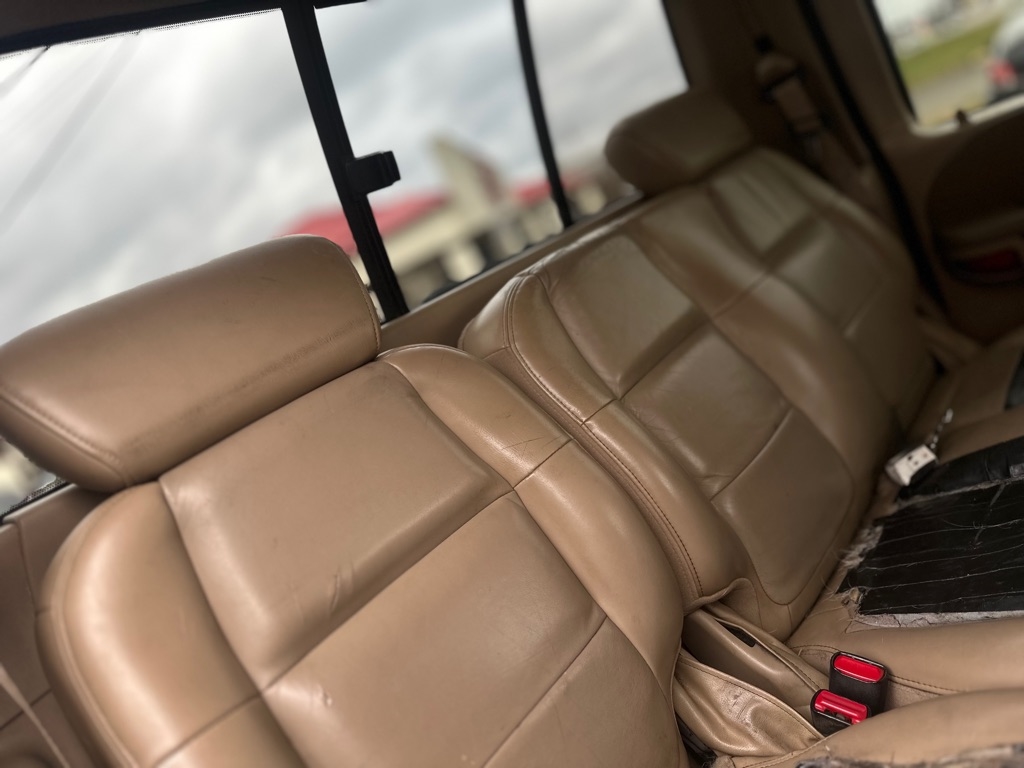 Ford F-150 XLT SuperCrew Short Bed 4WD 2002