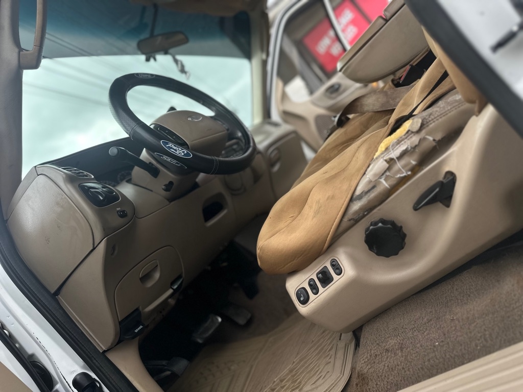 Ford F-150 XLT SuperCrew Short Bed 4WD 2002