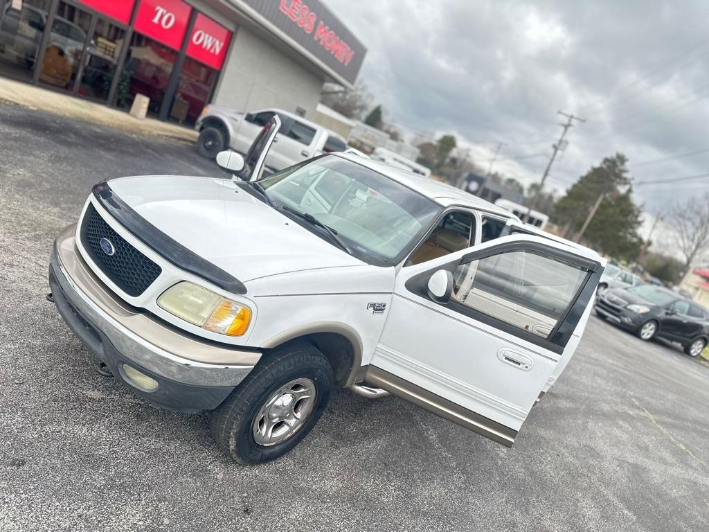 Ford F-150 XLT SuperCrew Short Bed 4WD 2002