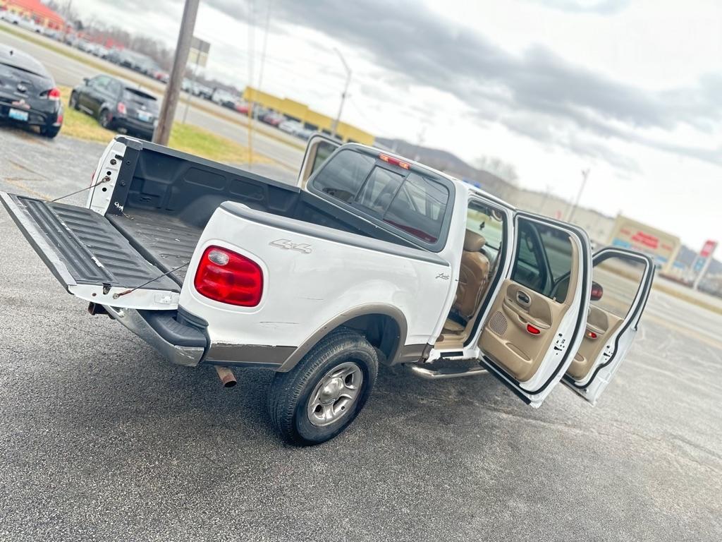 Ford F-150 XLT SuperCrew Short Bed 4WD 2002