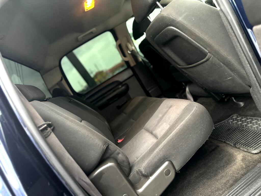 Chevrolet Silverado 1500 LS Crew Cab Short Box 4WD 2011