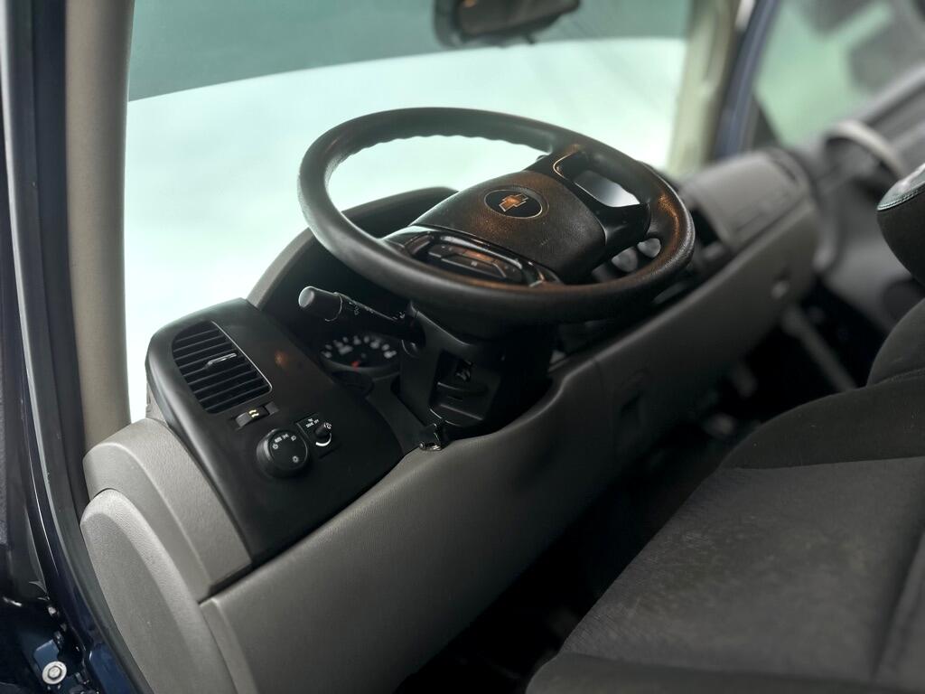 Chevrolet Silverado 1500 LS Crew Cab Short Box 4WD 2011