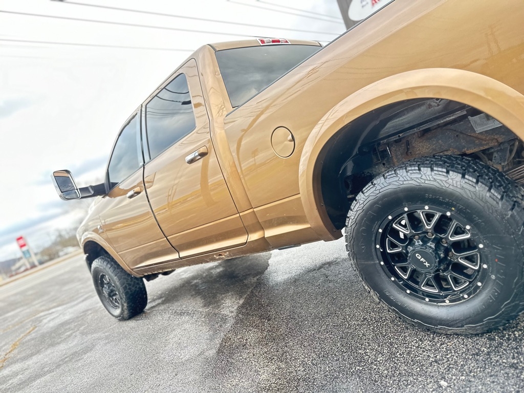 RAM 2500 Laramie Crew Cab SWB 4WD 2012