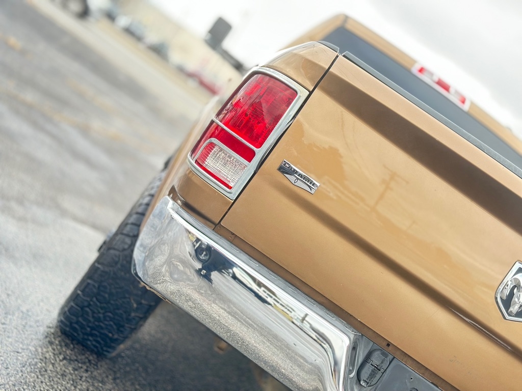 RAM 2500 Laramie Crew Cab SWB 4WD 2012