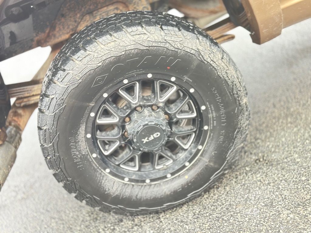 RAM 2500 Laramie Crew Cab SWB 4WD 2012