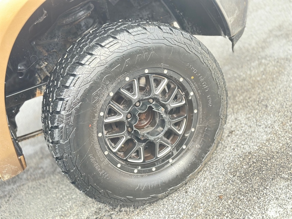 RAM 2500 Laramie Crew Cab SWB 4WD 2012