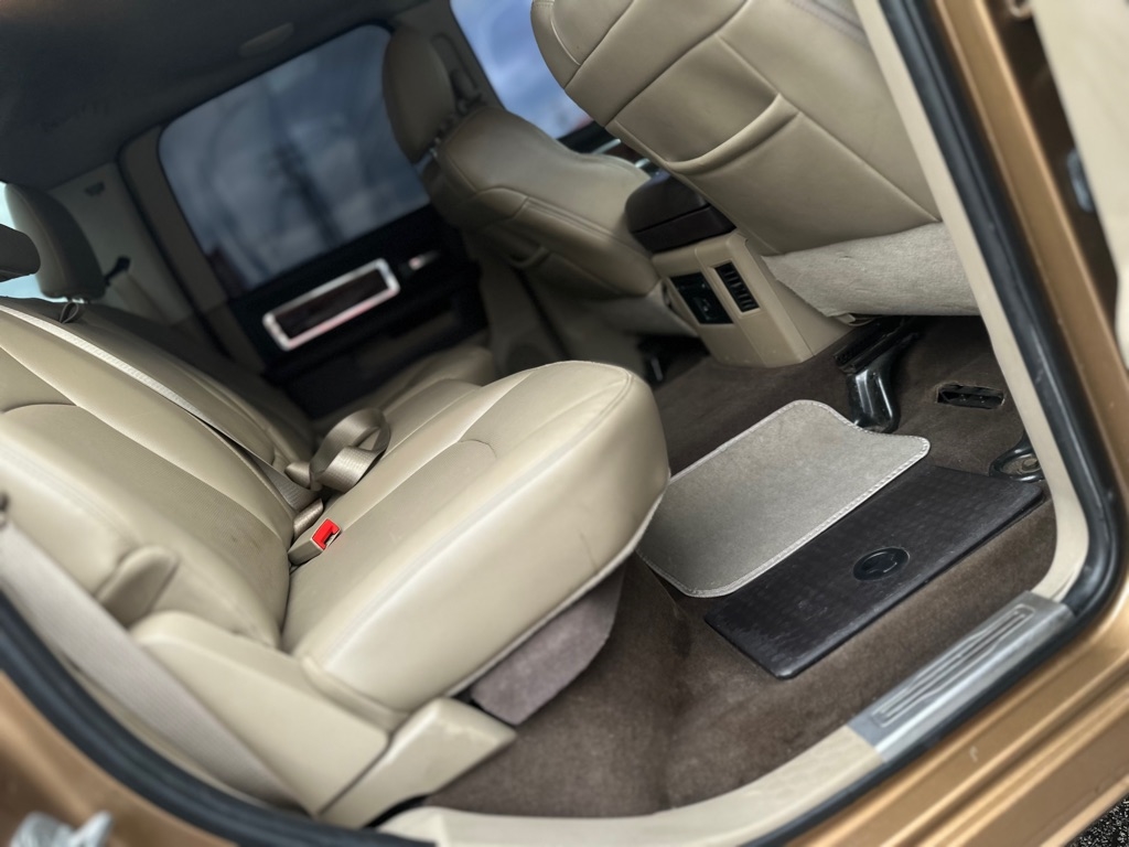 RAM 2500 Laramie Crew Cab SWB 4WD 2012