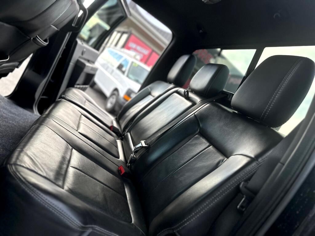 Ford F-350 SD XL Crew Cab Long Bed DRW 4WD 2011