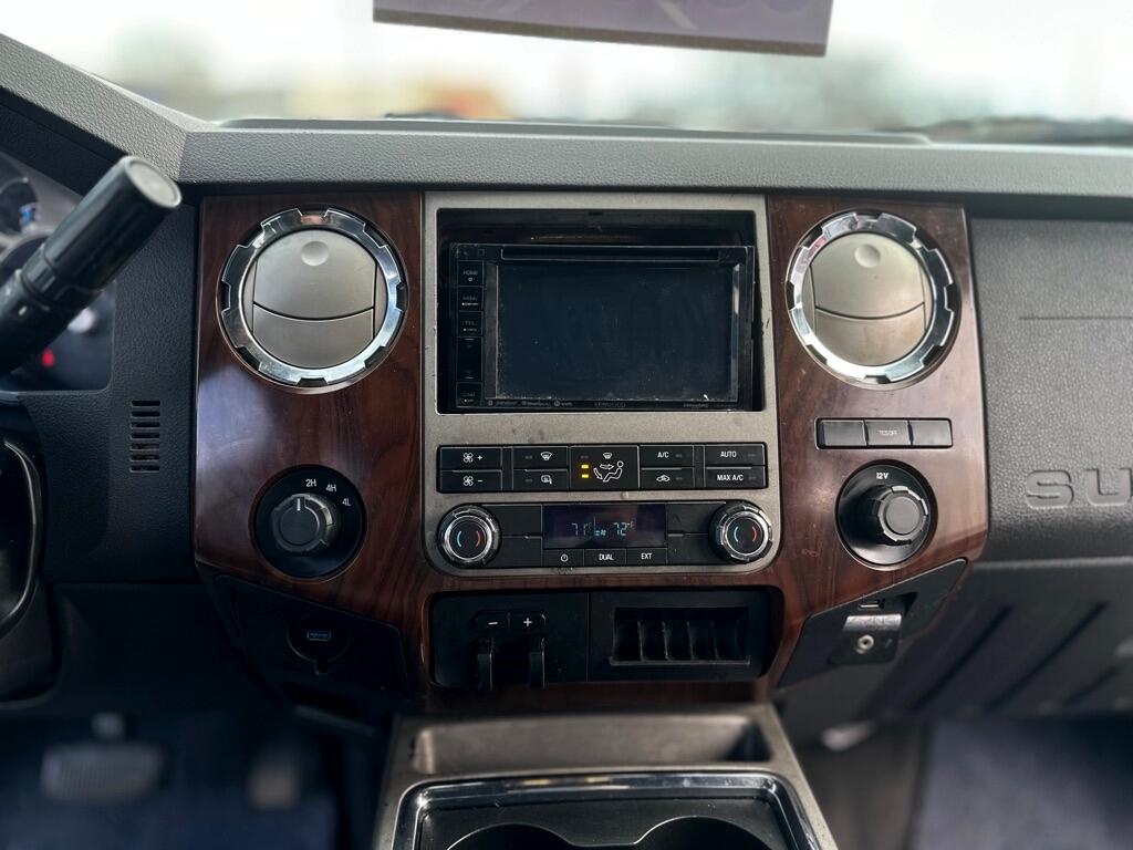 Ford F-350 SD XL Crew Cab Long Bed DRW 4WD 2011