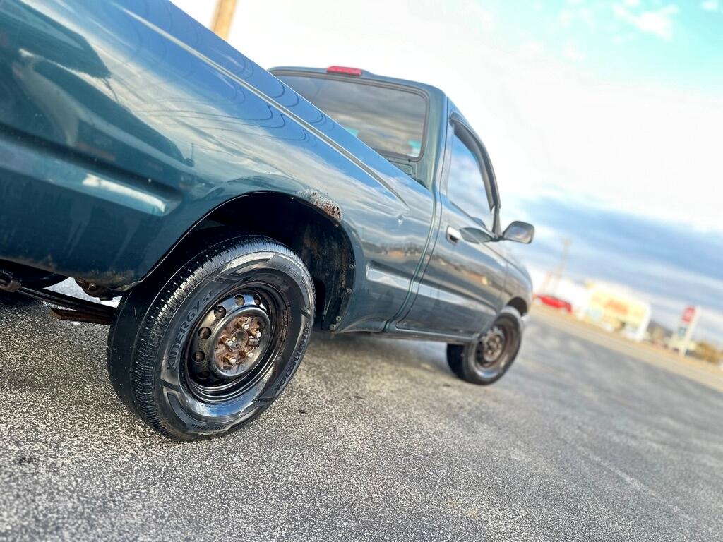 Toyota Tacoma Regular Cab 2WD 1997
