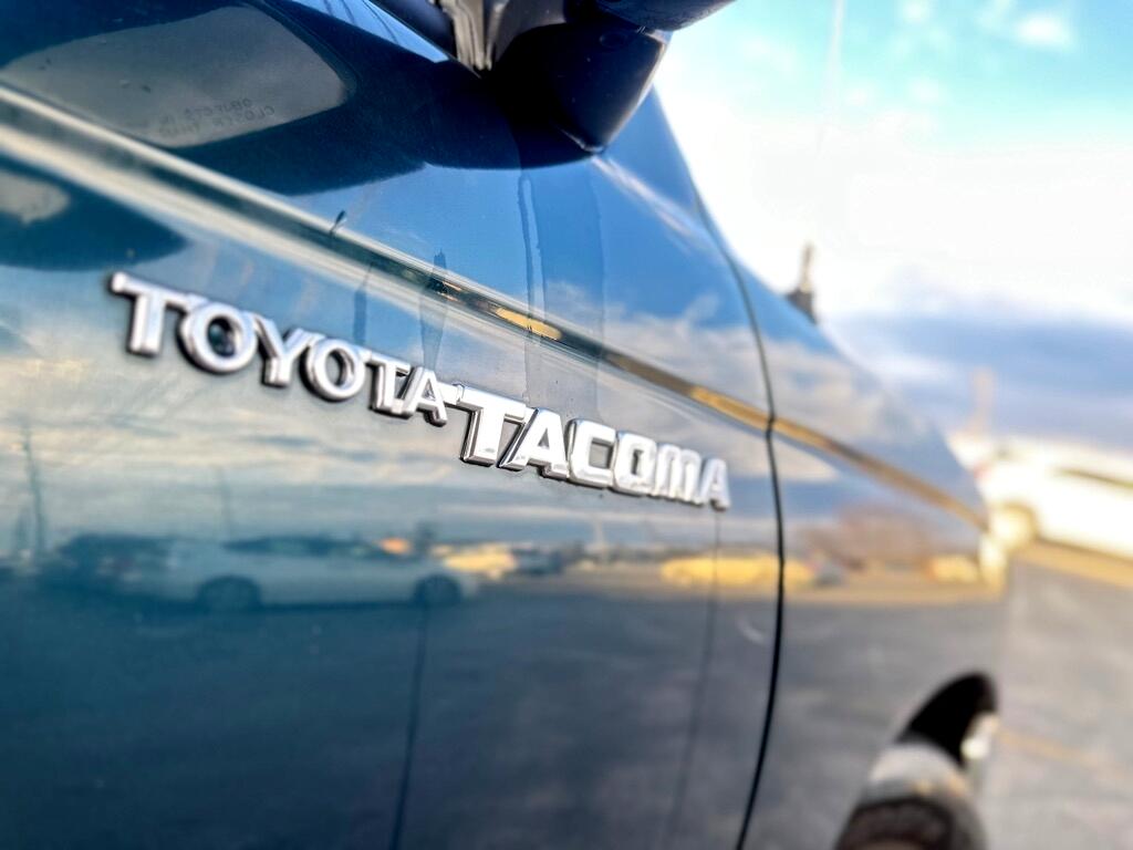 Toyota Tacoma Regular Cab 2WD 1997